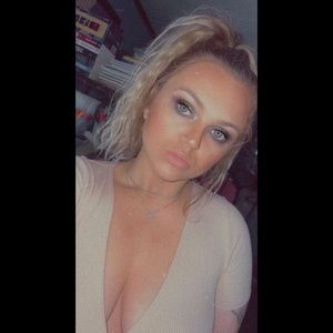 Meet your Posher, Lexi